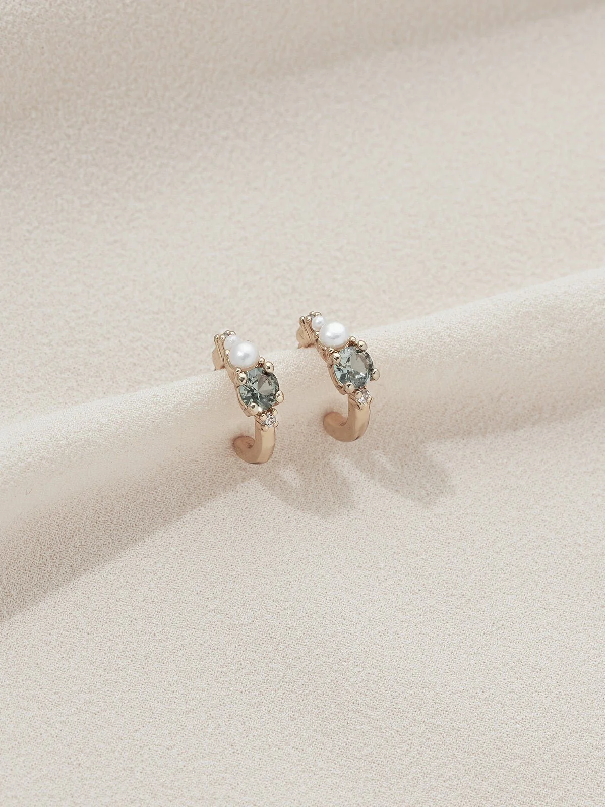 Oliver Hoops - Image 4