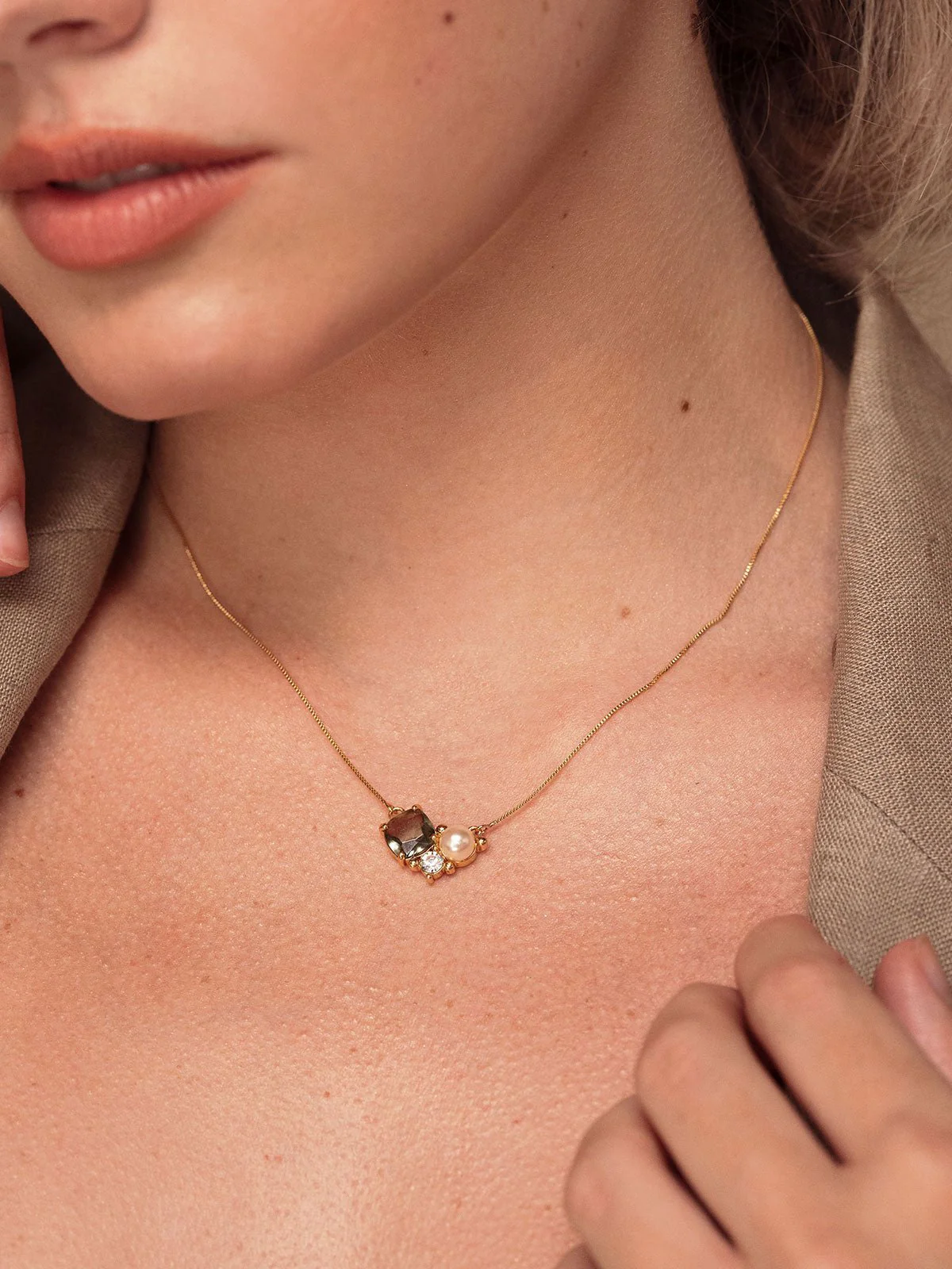 Sadie Pendant - Image 3